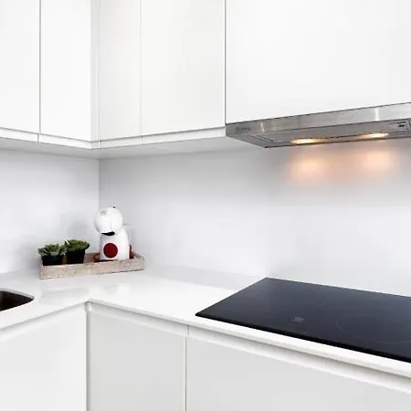 Apartment Hanza Tower 2bdr With Sauna & Pool & Jacuzzi *